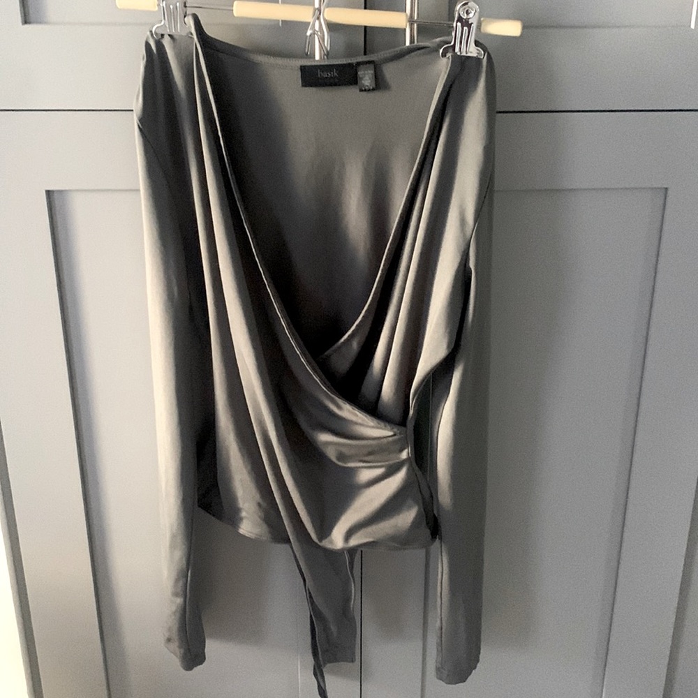 Wrap body suit
